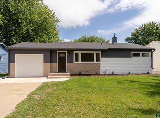2308 S Jefferson Ave, Sioux Falls, SD 57105