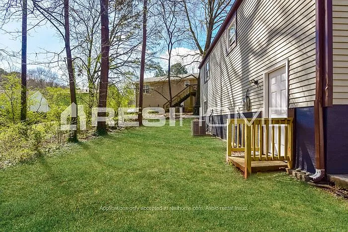 2084 Kimber Trl — Photo 17