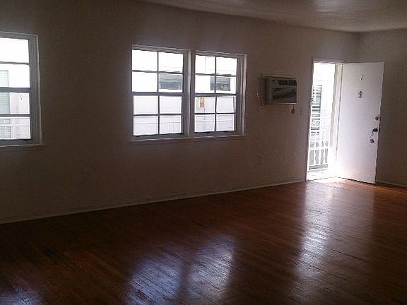 2nd image of 1311 Meridian Ave APT 7