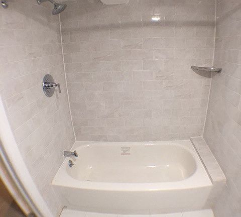 4th image of 2383 Walton Ave