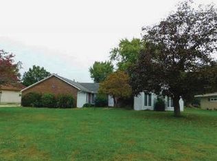 10 E North Court Dr, Decatur, IL 62526