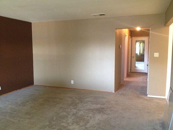 Living room-1_05042015