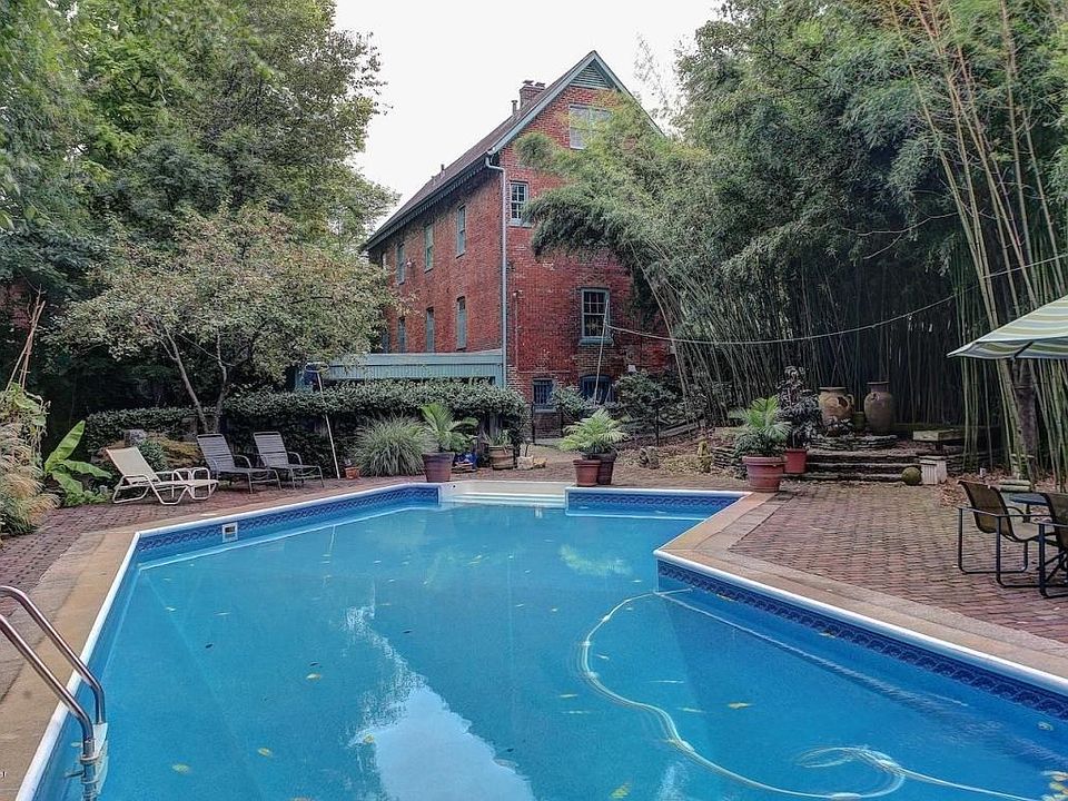 RE-Photos Castlewood Gulick 22