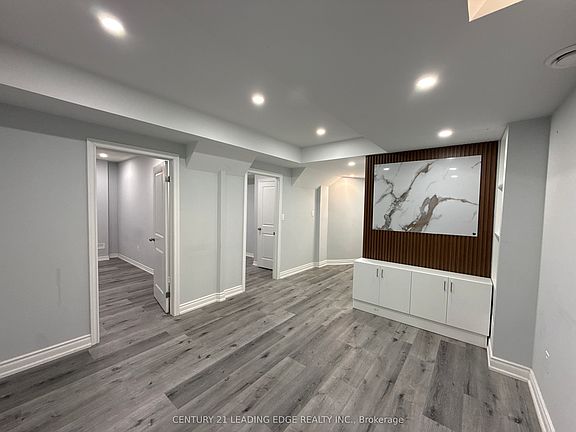 4th image of 11 Northern Breeze Cres