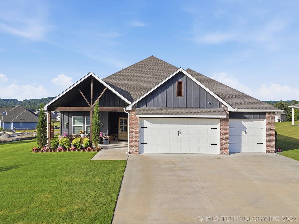 1st image of 18960 E Orchard Cir