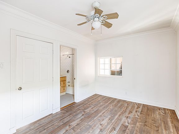 4th image of 2668 Queen St