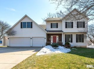 2715 W 46th St, Davenport, IA 52806