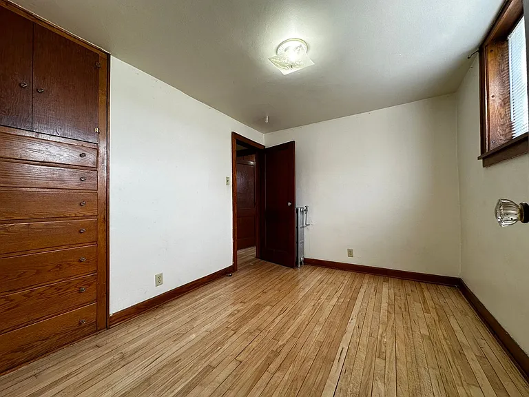 822 Pine St — Photo 61