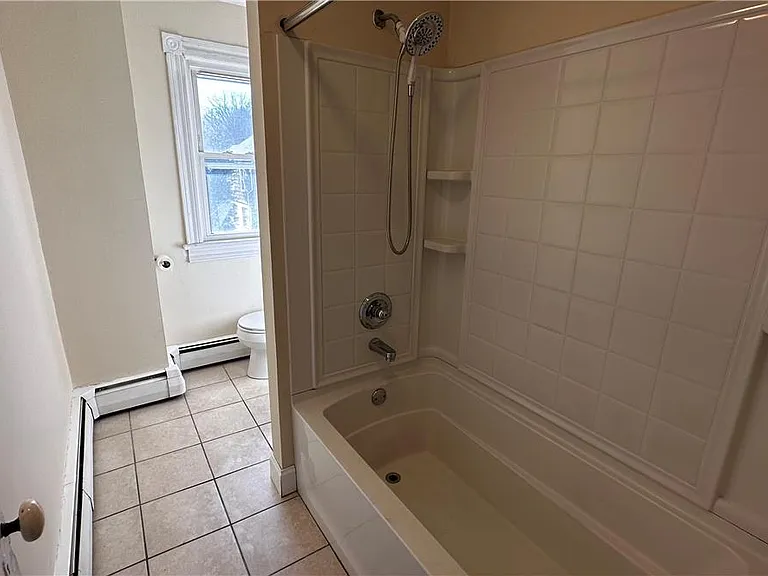 21 Davey Ave — Photo 24