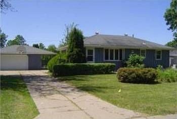 2nd image of 14885 Damask Ave