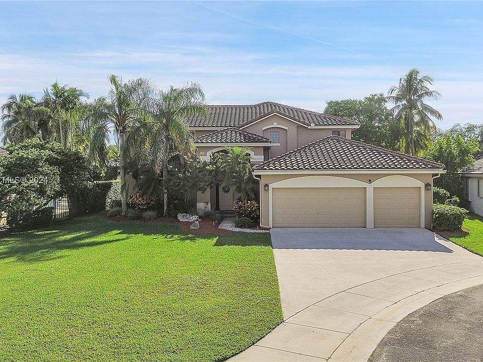 1st image of 228 Fairmont Way