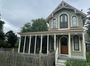 11 Bowman Ave, Round lake, NY 12151