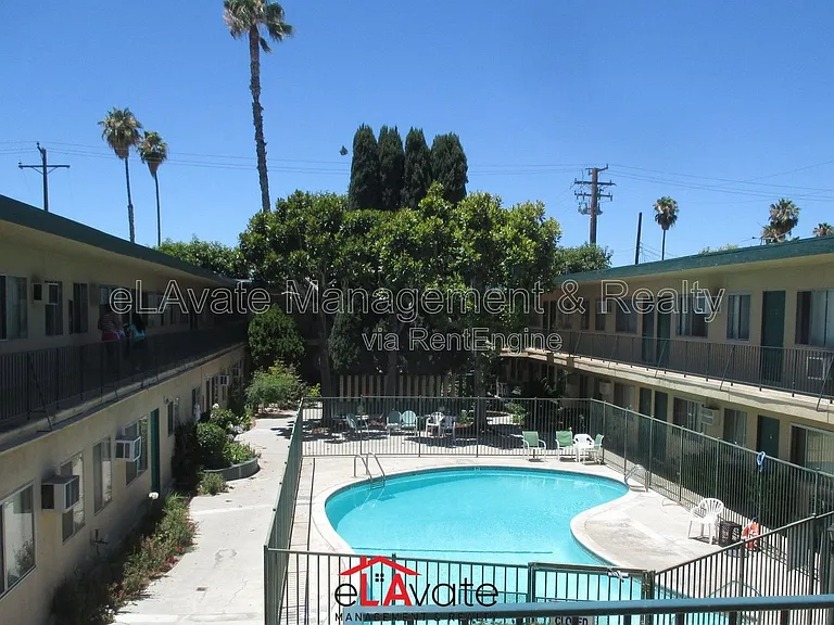 3822 Baldwin Ave #12 — Photo 8