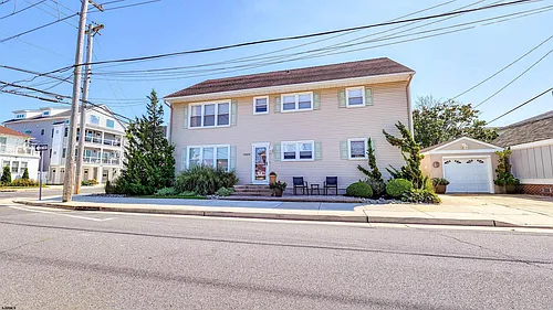 7000 Winchester Ave #TOP FLOOR Photo 1