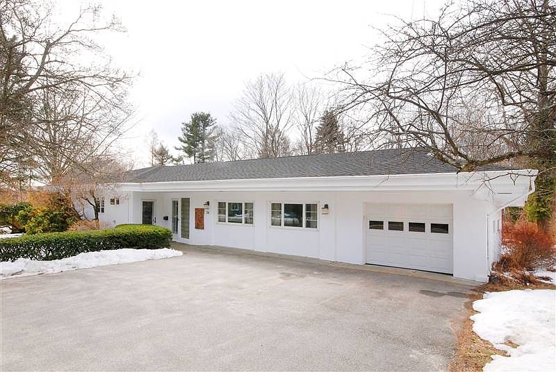 24 Hutchins St, Shrewsbury, MA 01545 Zillow