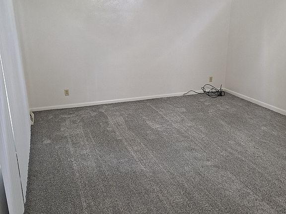 4th image of 2308 N Flora Ave #2308