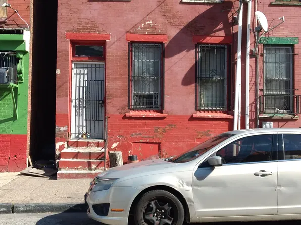 617 N 38th St, Philadelphia, PA 19104
