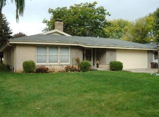 3653 S 52nd St, Milwaukee, WI 53220