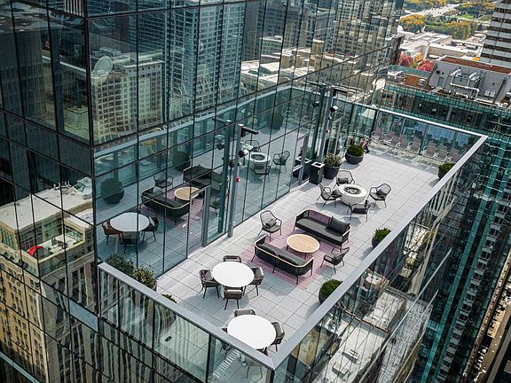 5th image of 300 N Michigan Ave #4208