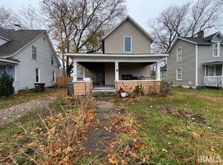 1031 Middlebury St, Elkhart, IN 46516