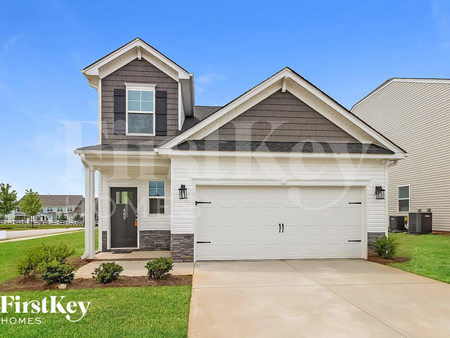4 bed, 2.5 bath, 2046 sqft, $2,380 — Photo 1