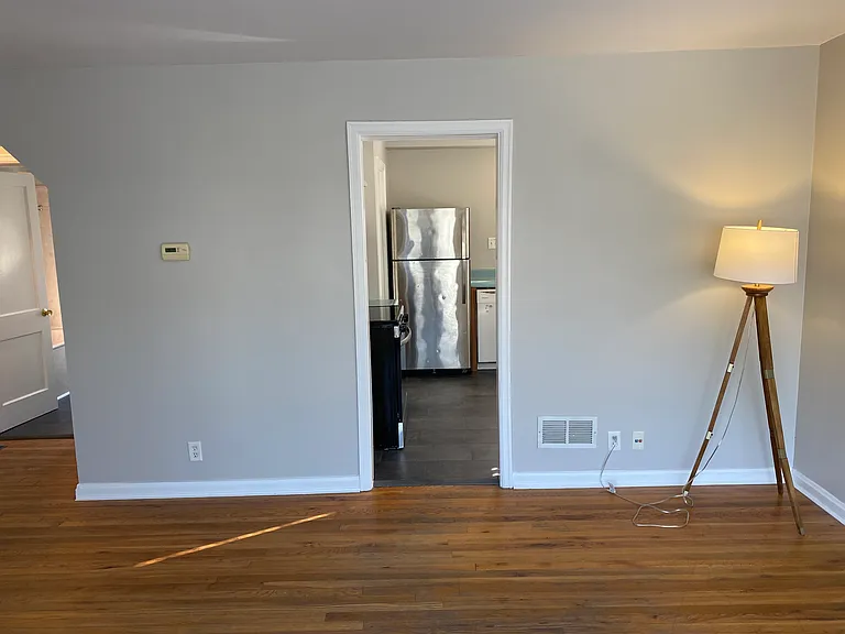 5626 Leumas Rd — Photo 4
