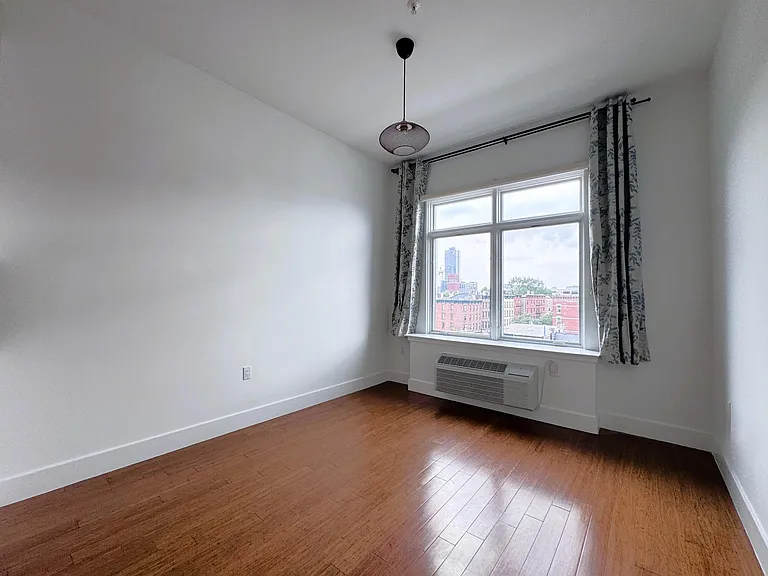 217 Newark Ave #517 — Photo 6