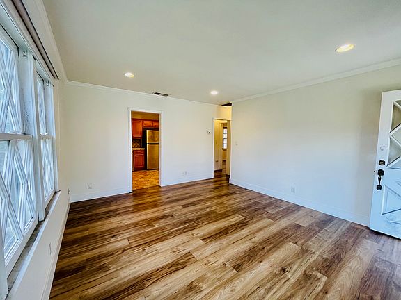 5th image of 4441 Tujunga Ave Unit 1
