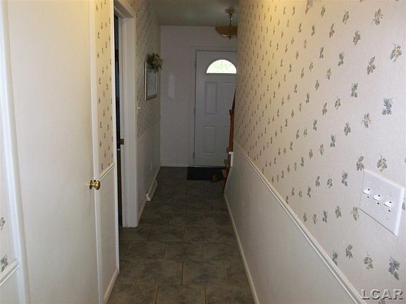 5th image of 2836 Elmwood Dr