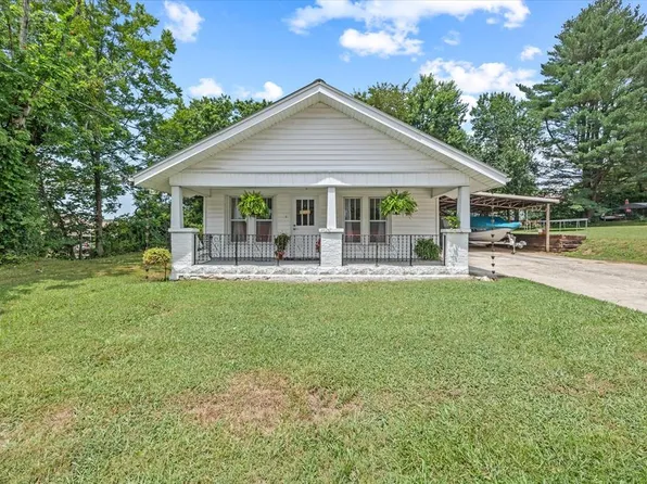 104 Zachary St, Livingston, TN 38570