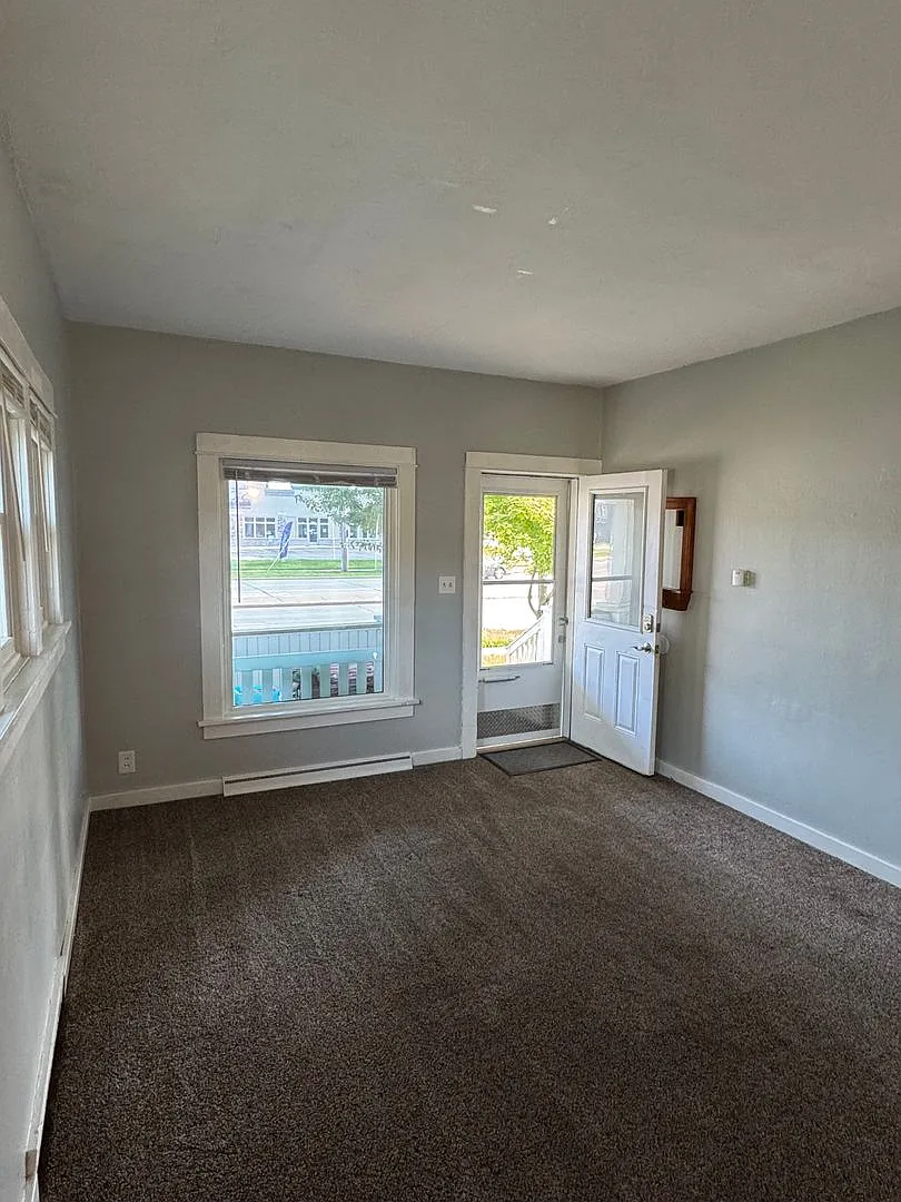 1231 W. College Avenue — Photo 3