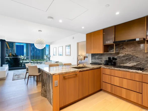 1100 Ala Moana Blvd #803, Honolulu, HI 96814