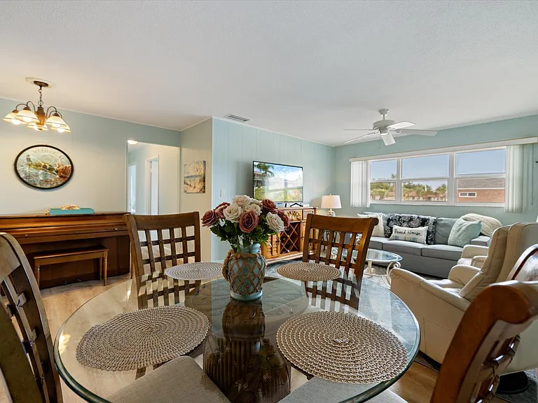 400 Base Ave E #226 — Photo 6