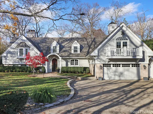 1306 Larrabee Ln, Northbrook, IL 60062