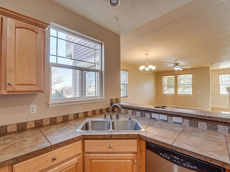 3914 Galileo Dr #B — Photo 15