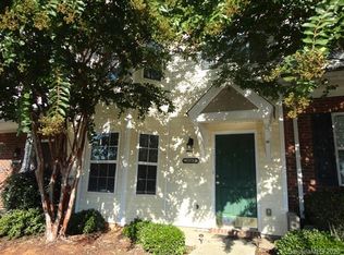 10161 Ballyclare Ct, Charlotte, NC 28213