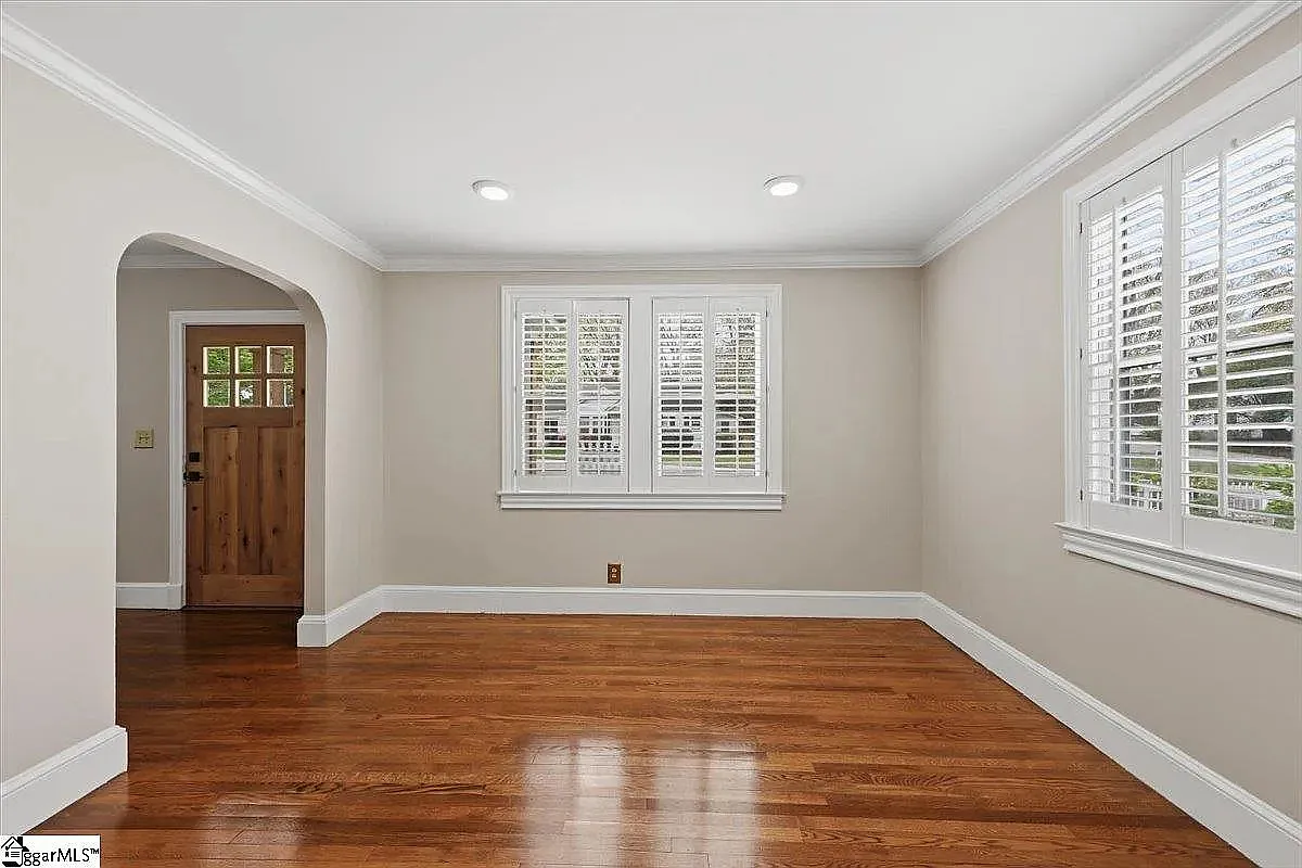 3 bed, 1588 sqft, $2,395 — Photo 4