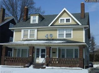 12775 Cedar Rd, Cleveland Heights, OH 44106