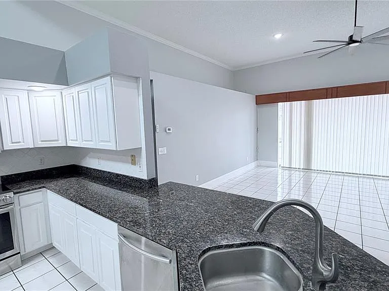 4103 Sparrow Ct — Photo 50