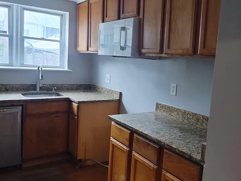1160 Washington Blvd — Photo 17