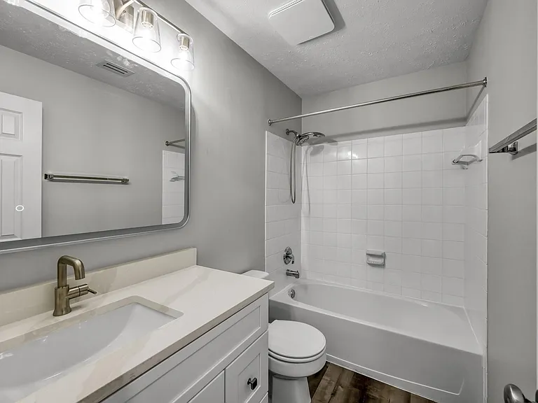 23 Alderon Woods Pl — Photo 22