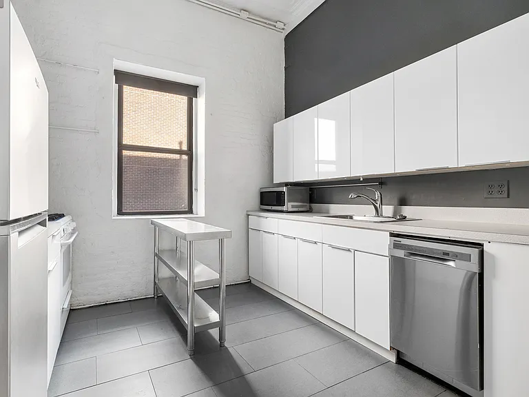 78 Grand St #4 — Photo 7