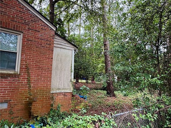 4th image of 509 Martine Rd