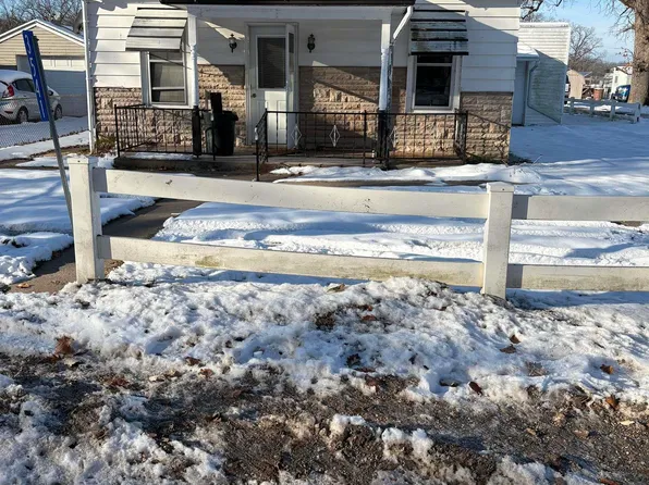 3541 Lake Rd, Keokuk, IA 52632