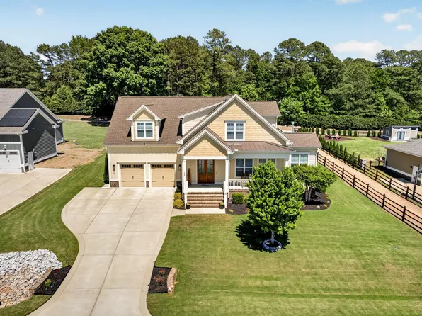 169 Allesandra Dr, Clayton, NC 27527