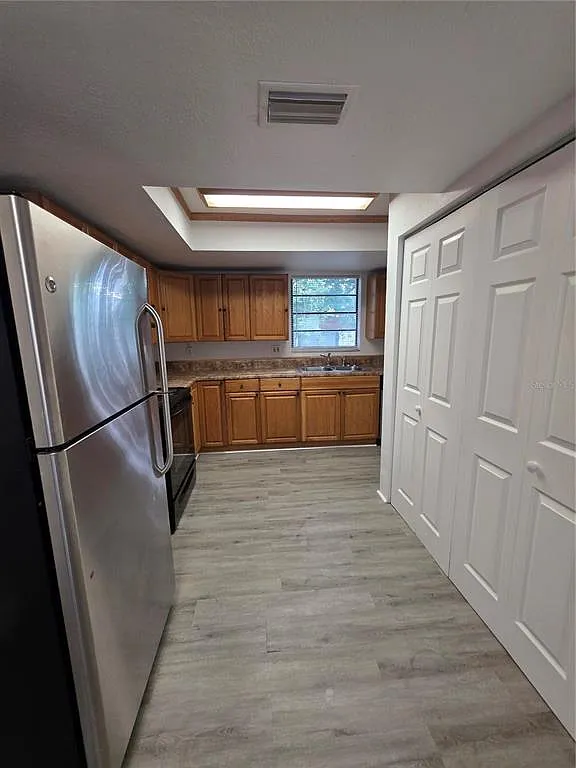 3 bed, 2.0 bath, 1476 sqft, $1,950 — Photo 3