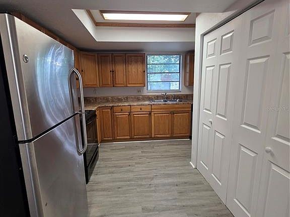 3rd image of 8413 Barrett Pl