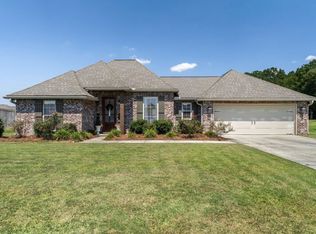 25 E Cherry, Sumrall, MS 39482