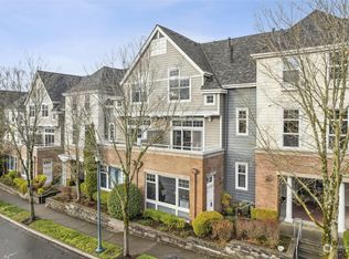 1471 Huckleberry Cir #1471, Issaquah, WA
