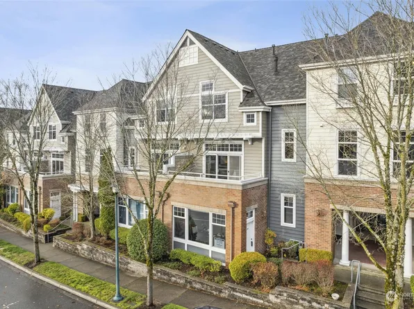 1471 Huckleberry Circle #1471, Issaquah, WA 98029